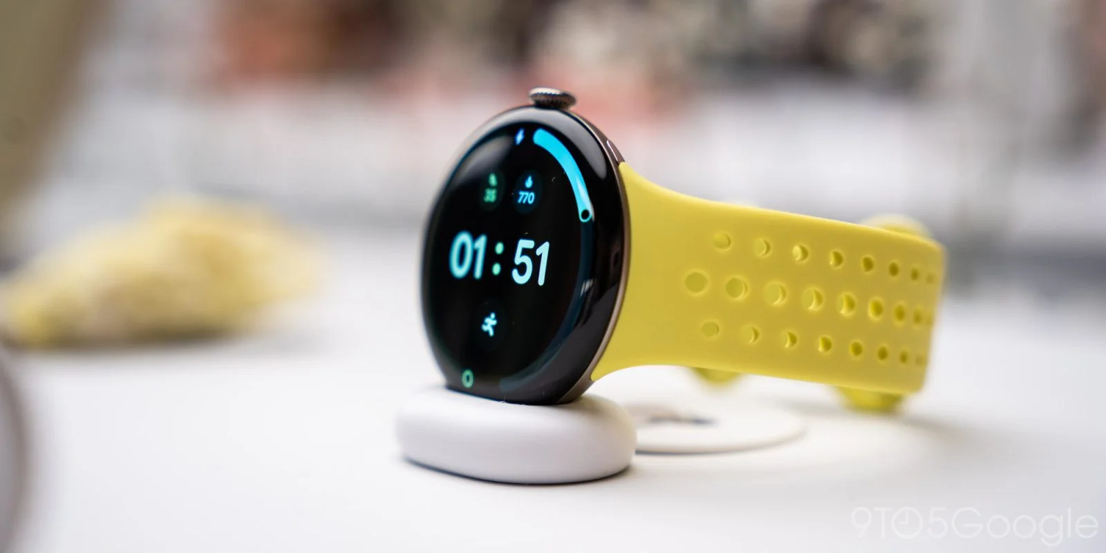 Google Simplifies Pixel Watch 5 Updates with Unified Build System