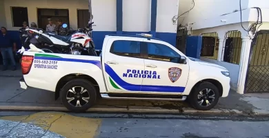 Policía de Maimón sufre accidente