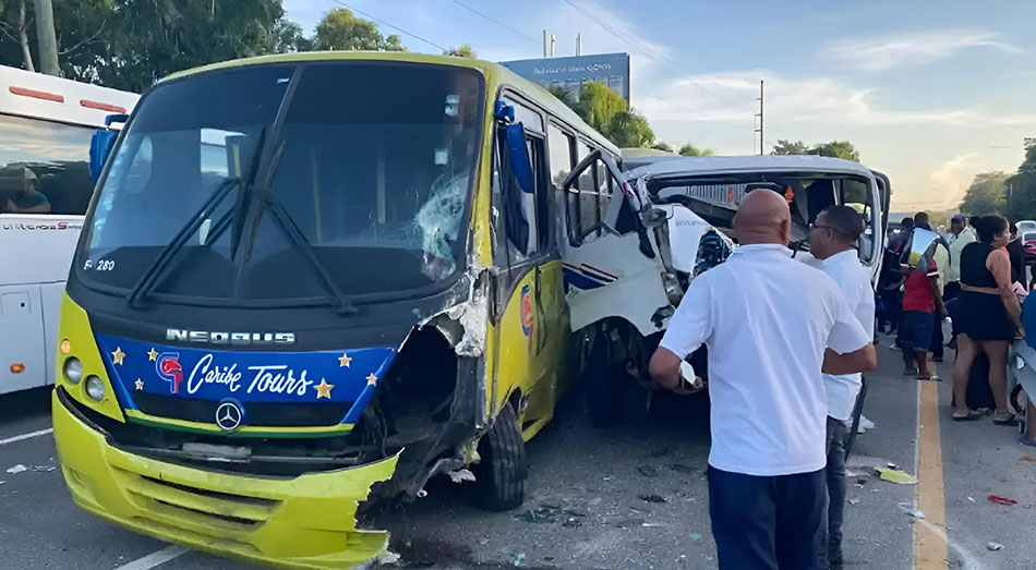 Accidente en la autopista 6 de Noviembre