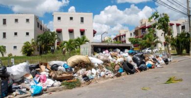 ¿Se puede someter a un director municipal por no recoger la basura?