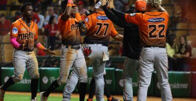 Toros remontan ante el Escogido en el Quisqueya