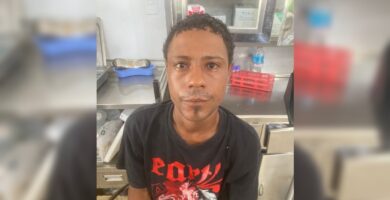 Hombre es arrestado tras incendio en vivienda en La Romana