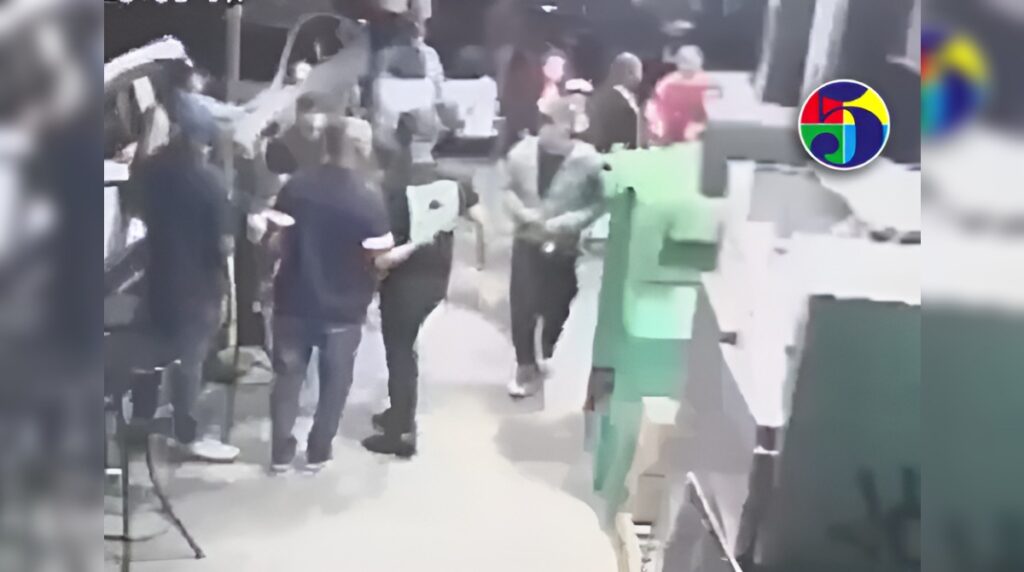 Varios sujetos interrumpen la calma con asalto en Villa Juana
