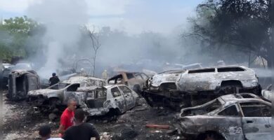 Incendio provoca millonarias pérdidas en taller de Aguayo