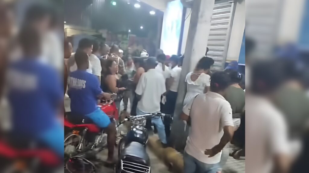 Hombre deja de vivir en Hato Mayor durante caminata