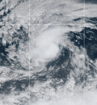 República Dominicana bajo alerta por tormenta Erín y onda tropical