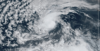 República Dominicana bajo alerta por tormenta Erín y onda tropical