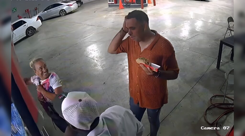 Cámaras registran mujer que perjudicó al salsero Asdrubar