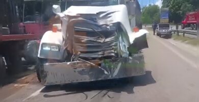 Siniestro vial múltiple en la autopista Joaquín Balaguer deja varios afectados