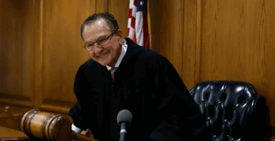 Juez Frank Caprio deja de existir a los 88 años en Providence
