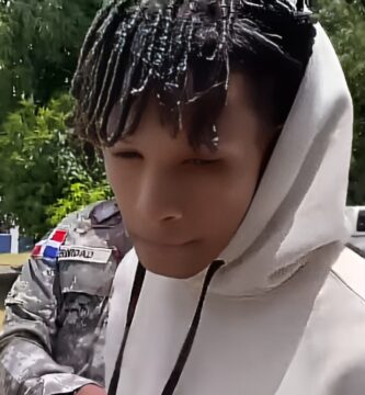 Policía apresa a sospechoso por incidente con pequeña en SFM