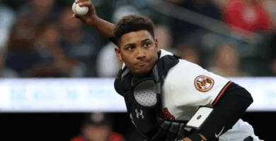 Samuel Basallo firma histórico contrato con Orioles de Baltimore