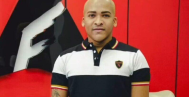 Santiago Matías envía apoyo económico a Melvin TV