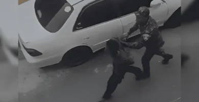 Vecinos detienen a hombre tras incidente lamentable en Los Alcarrizos