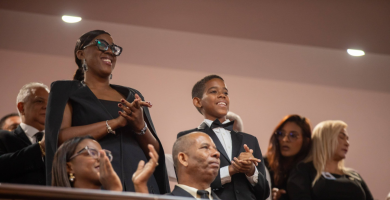 Presidente Abinader exalta a jovencito de Villa Altagracia en rendición de cuentas