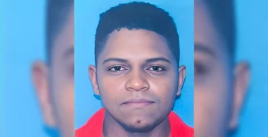 Joven pescador queda sin aliento frente a su esposa en Verón