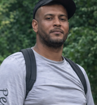 Hombre provoca severos perjuicios a otro tras juego de sóftbol en Tamboril