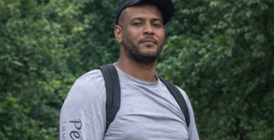 Hombre provoca severos perjuicios a otro tras juego de sóftbol en Tamboril