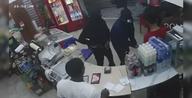 Cámara de seguridad capta incidente en comercio de Lucerna