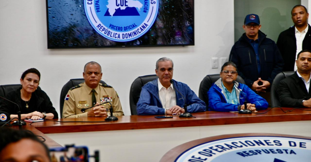 Presidente Luis Abinader se pronuncia ante las fuertes lluvias en Santo Domingo