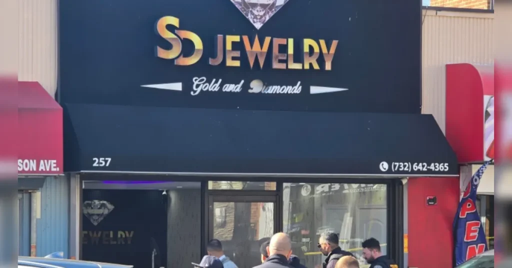 Joyería en Perth Amboy sufre robo de mercancía