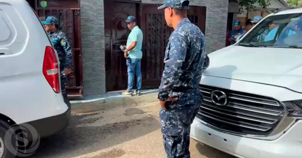Dos elementos resultan sin aliento durante intento de atraco contra pareja en Mao