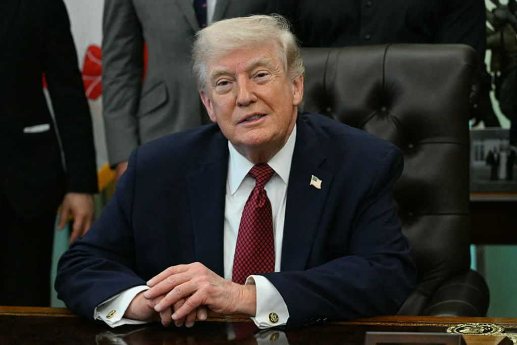 Así decidió Trump extender el alto el fuego con Irán