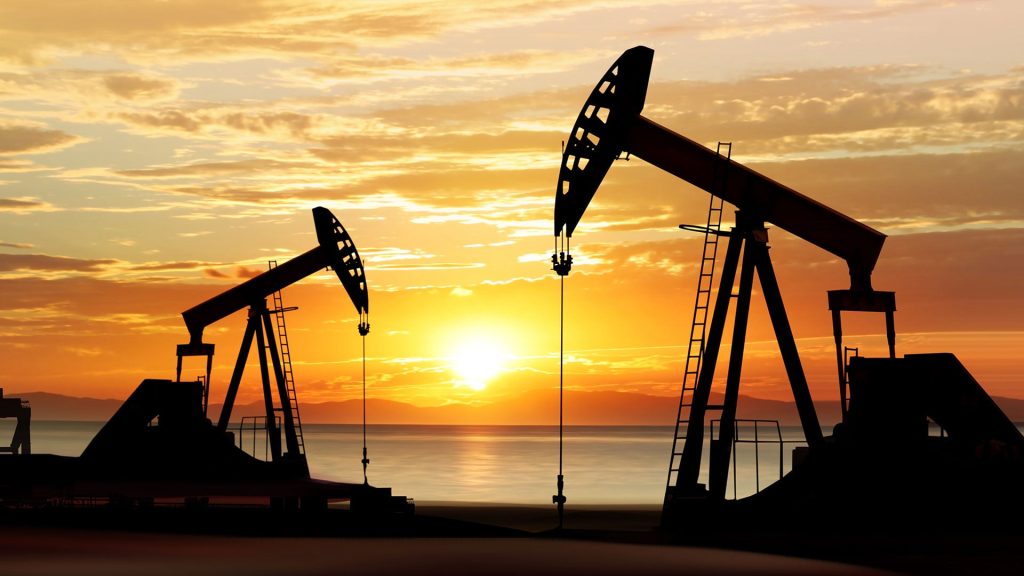 El petróleo de Texas sube 3% y cierra en 92,96 dólares tras tensiones en estrecho de Ormuz