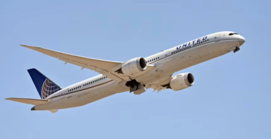 Vuelo de United Airlines es desviado a Pittsburgh tras alerta critica