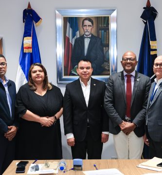 CMD y SNS solo 4 meses logran cifra récord  en nombramientos médicos