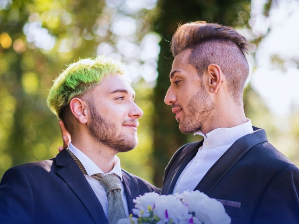 Papa subraya que Iglesia no aprueba bendición formal de parejas homosexuales