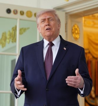 Trump dice que no siente presión por terminar guerra: «Tengo todo el tiempo del mundo»