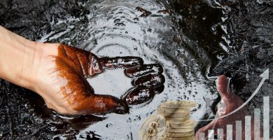 Petróleo Brent supera los 105 dólares tras tensiones en Ormuz