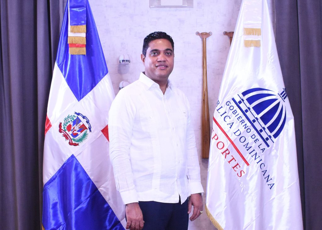 Kelvin Cruz exige consecuencias por daños en el Estadio Quisqueya tras conciertos