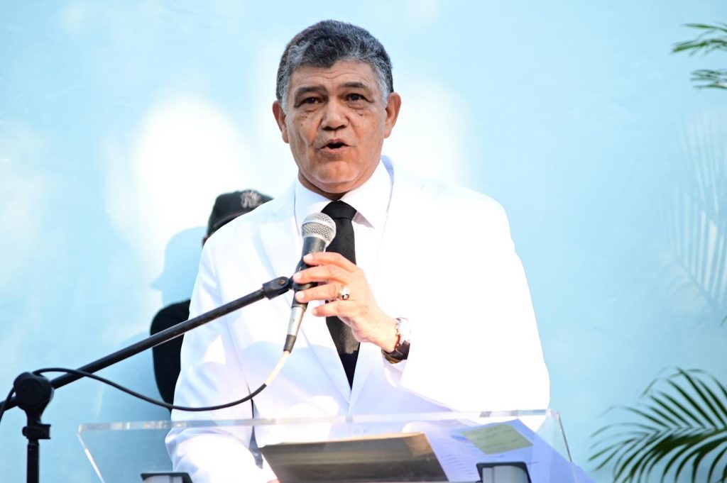 Alcalde de SDO presume avances, pero alerta: “si llueve mucho, SDO se van a inundar”