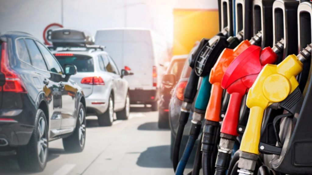 ¡Buenas noticias! Este viernes no habrá aumento de combustibles, afirma Sanz Lovatón