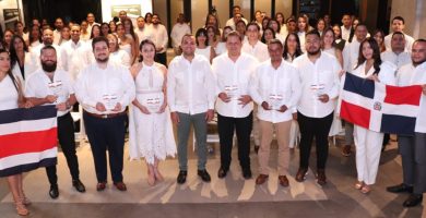 Los Plus ponen la mirada de todo un país con exitoso panel junto a delegación de Costa Rica