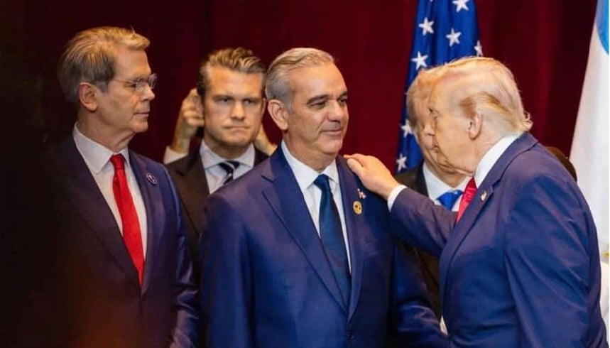 Presidente Abinader condena el «cobarde ataque» durante cena de la prensa con Trump