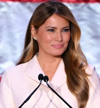 Primera dama de EE.UU., Melania Trump, cumple 56 años este domingo
