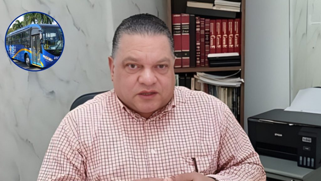 Mario Díaz respalda relanzamiento de autobuses de la OMSA