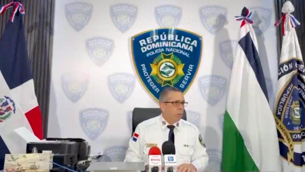 Policía pide a víctimas denunciar a hombre que atacaba con piedras en SDE