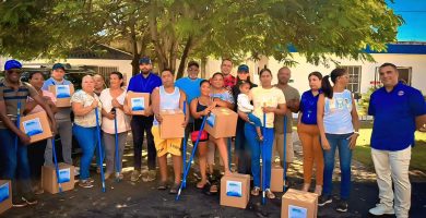 100 familias reciben ayuda tras inundaciones en Montellano, Puerto Plata