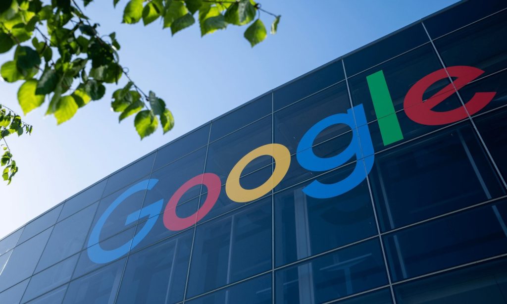 Google acuerda ceder su IA al Pentágono pese a la protesta de cientos de empleados
