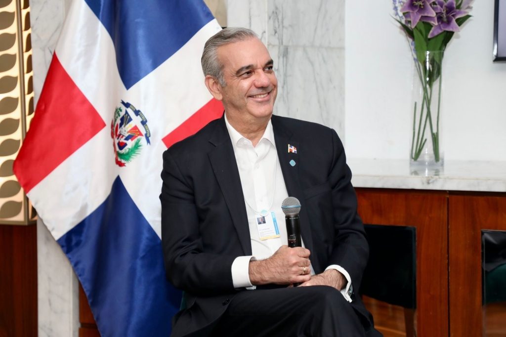 Abinader asistirá a la Cumbre Iberoamericana en Madrid