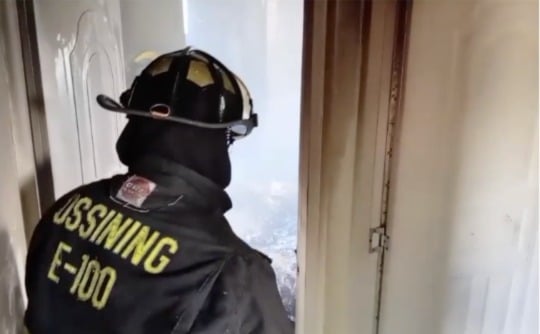 VIDEO: Incendio afecta vivienda en Moca: “Yo no sé qué se estaba quemando, yo salí con mi hijo”