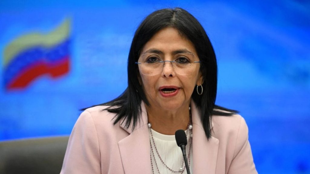 Delcy Rodríguez pide que cesen las sanciones extranjeras contra Venezuela