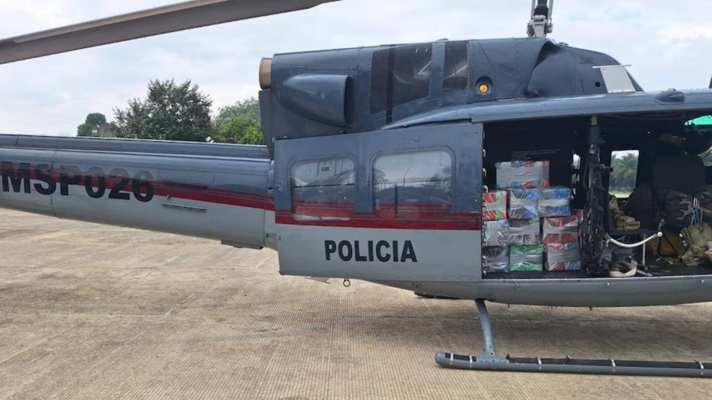 Interceptan aeronave con 205 paquetes de cocaína en Costa Rica