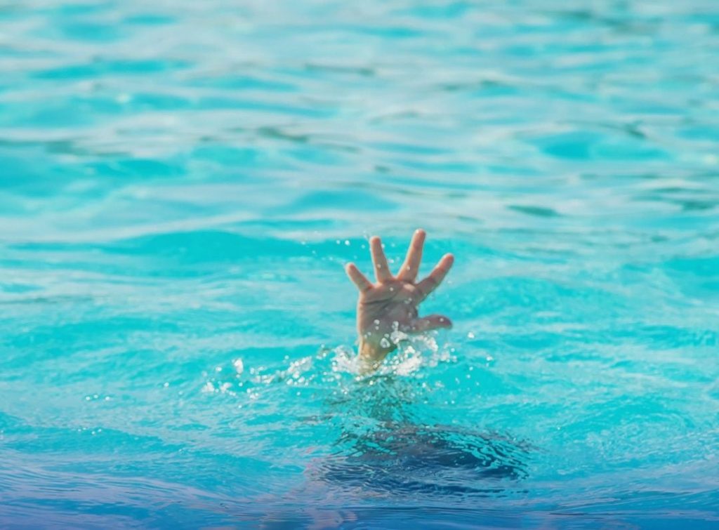 Muere ahogado niño de siete años en balneario de Bayaguana
