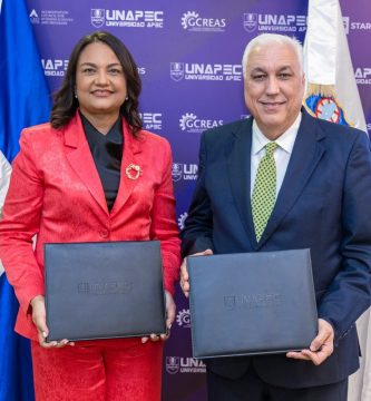 Alianza entre Unapec y la FEM destaca impacto económico del liderazgo femenino en República Dominicana