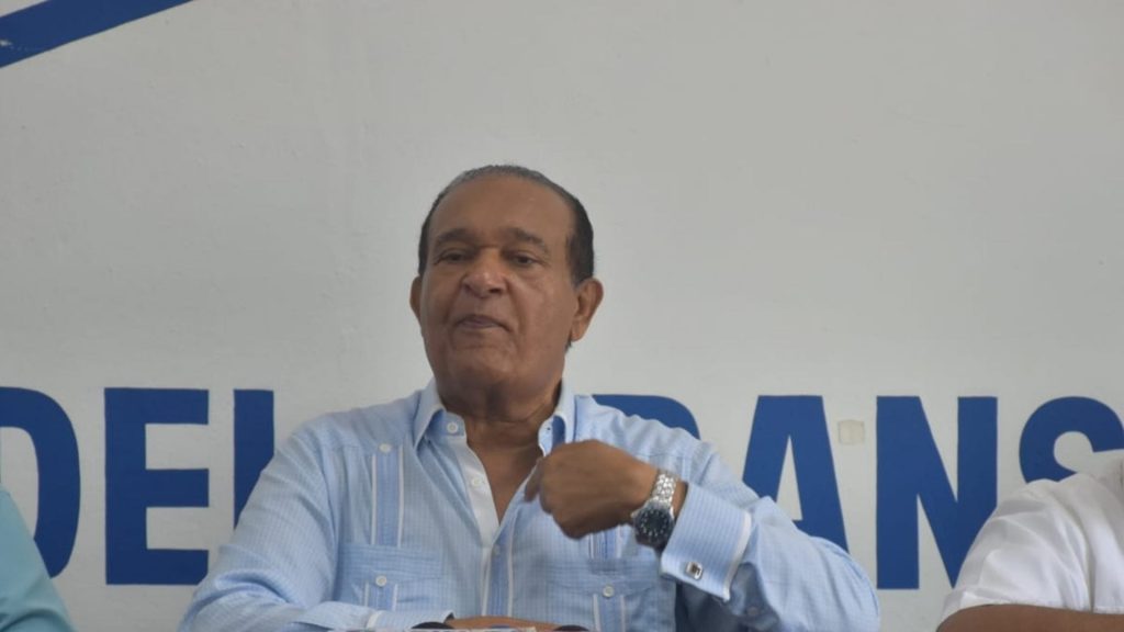 Antonio Marte frena en seco el aumento del pasaje y advierte sanciones